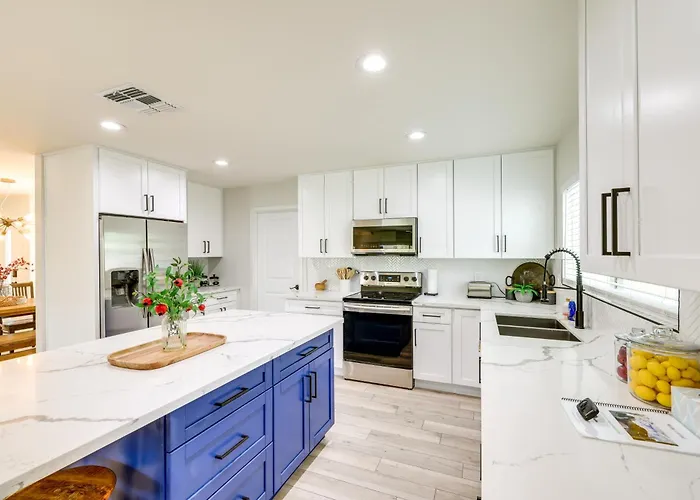 Holiday home Near Golfing & Shops: Scottsdale Gem W/ Patio! Phoenix