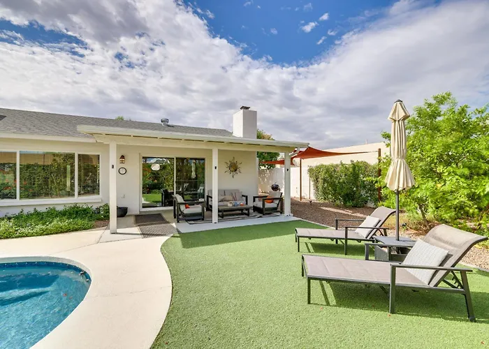 Near Golfing & Shops: Scottsdale Gem W/ Patio!