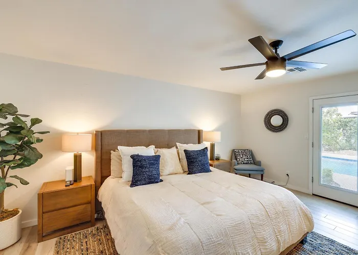 Near Golfing & Shops: Scottsdale Gem W/ Patio! *